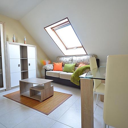 Apartamento Con Terraza Frente Al Mar En O Grove Bagian luar foto