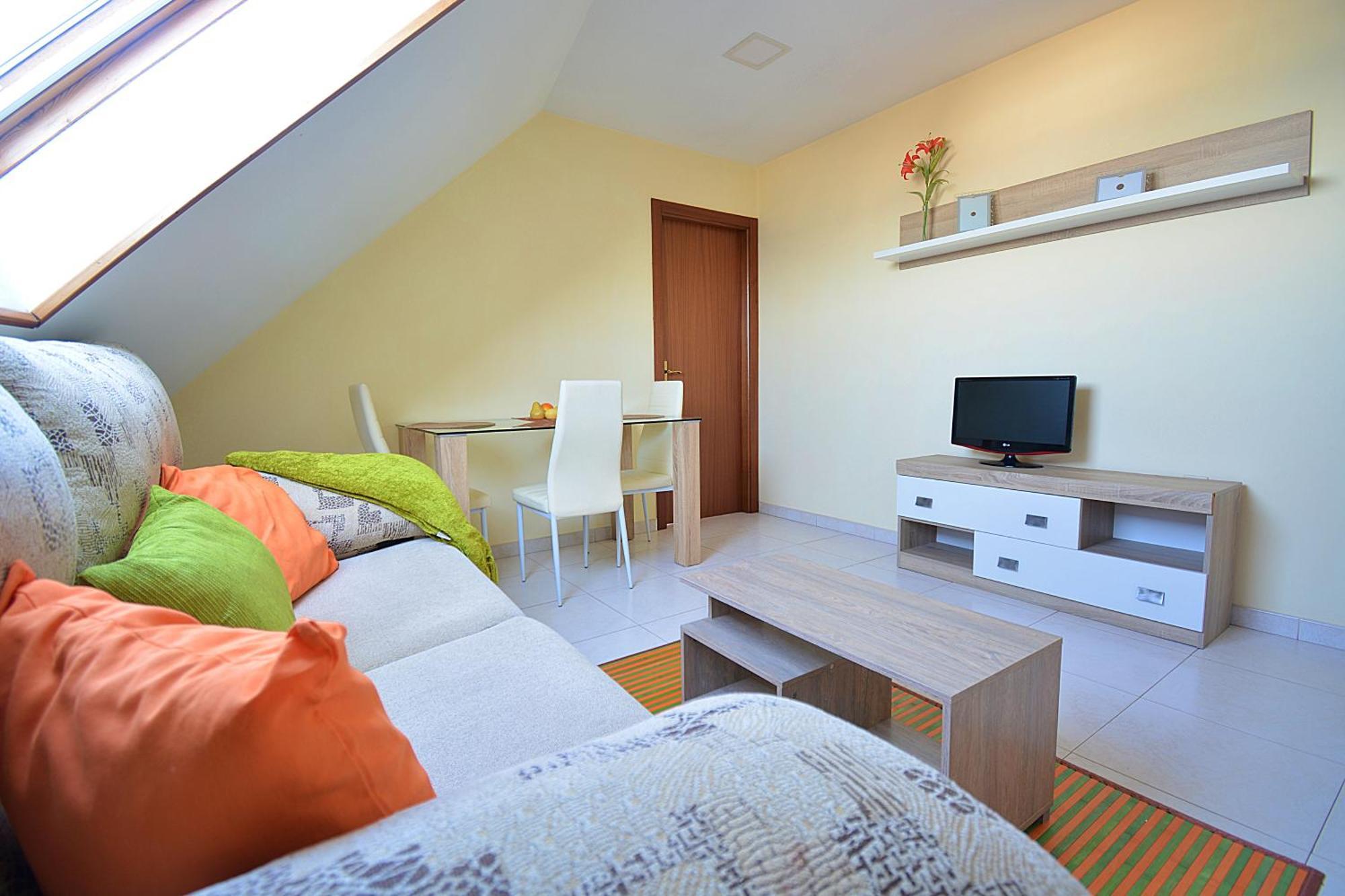 Apartamento Con Terraza Frente Al Mar En O Grove Bagian luar foto
